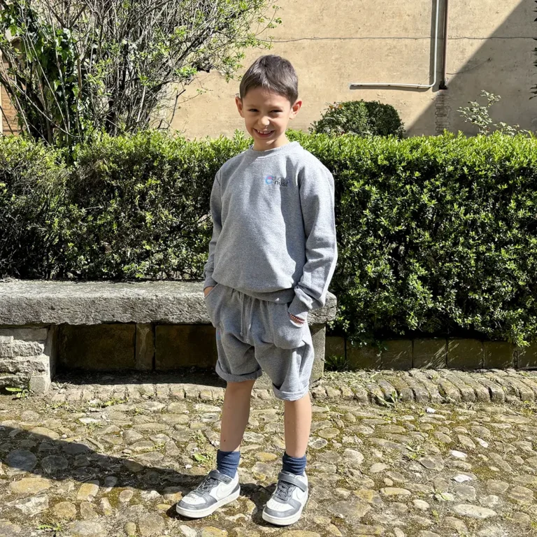 EN-felpa-grigia-kids-1